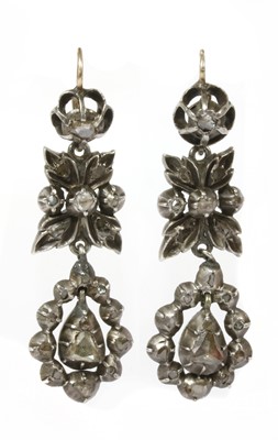 Lot 31 - A pair of diamond drop earrings