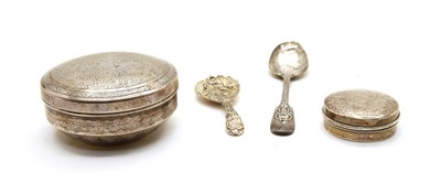 Lot 64 - Silver items, comprising: an Egyptian silver pot