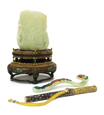 Lot 405 - A Chinese jade carving