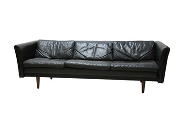 Lot 198 - A large Danish black leather three-seater settee/daybed