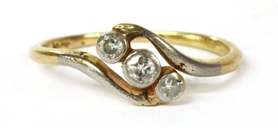 Lot 171 - A gold three stone diamond ring