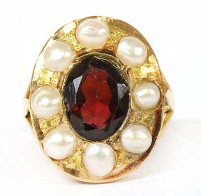 Lot 231 - A gold garnet and cultured freshwater pearl cluster ring