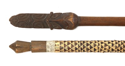 Lot 192 - A Maori taiaha dance paddle