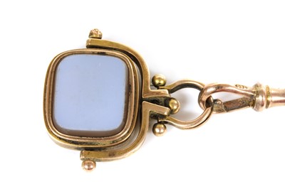 Lot 481 - Of Scottish interest, a 9ct gold graduated curb link double albert chain