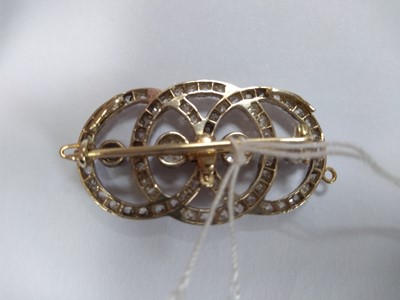 Lot 42 - A Continental diamond set triple hoop brooch/pendant, c.1890