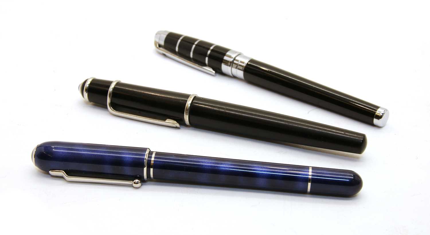 Lot 414 Cartier and Dunhill fountain pens