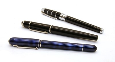 Lot 414 - Cartier and Dunhill fountain pens