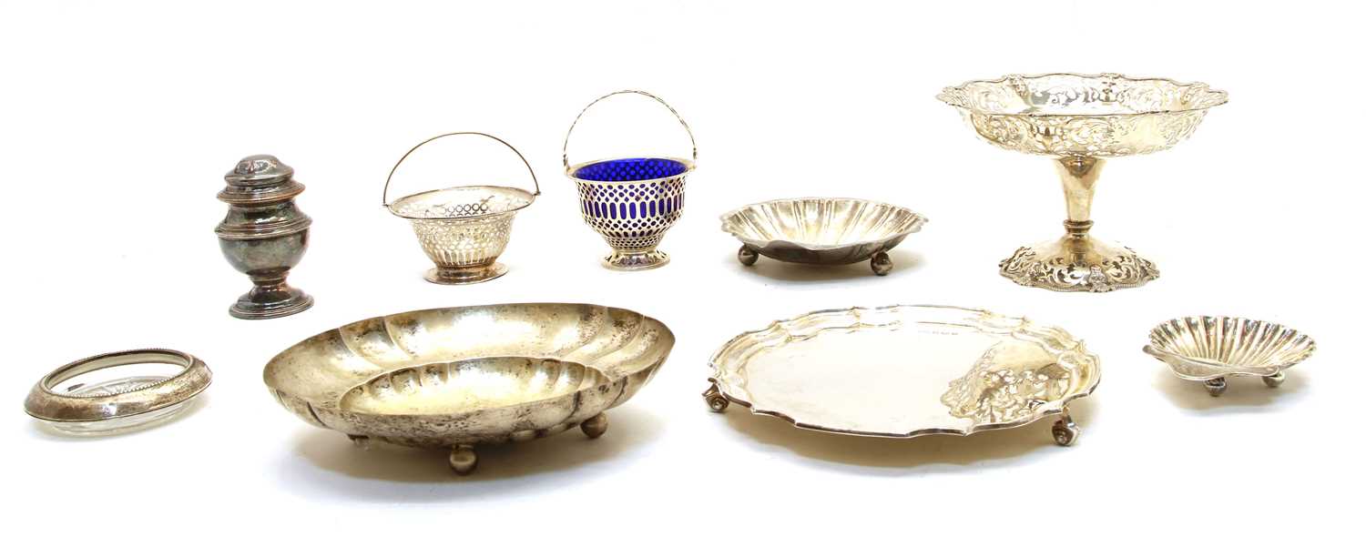 Lot 10 - A collection of silver and silver plate