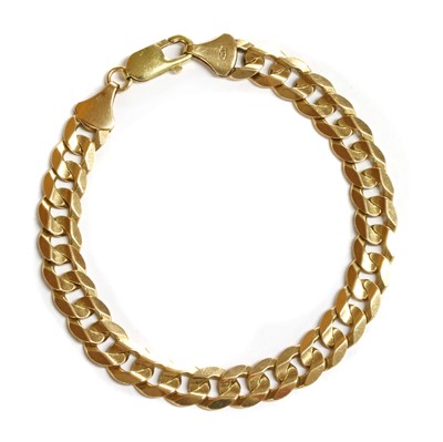 Lot 394 - A 9ct gold curb link bracelet