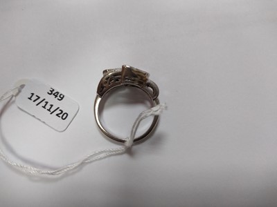 Lot 349 - An American diamond set ring, c.1935-1945