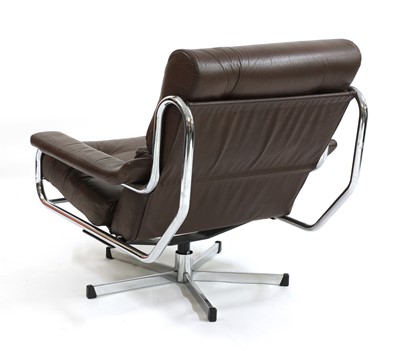 Lot 564 - A Pieff brown leather and chrome lounge chair