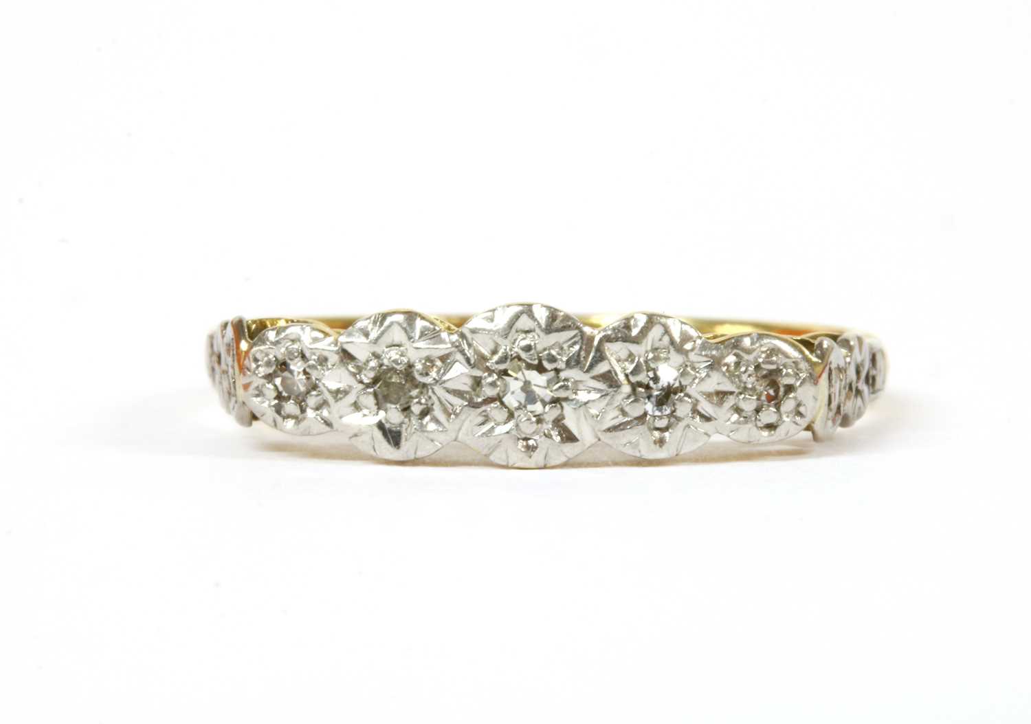 Lot 175 - A gold five stone diamond ring