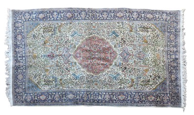 Lot 345 - A hand-knotted Isfahan hunting rug