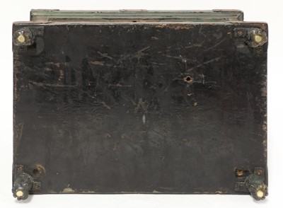 Lot 306 - A Japanese lacquered casket