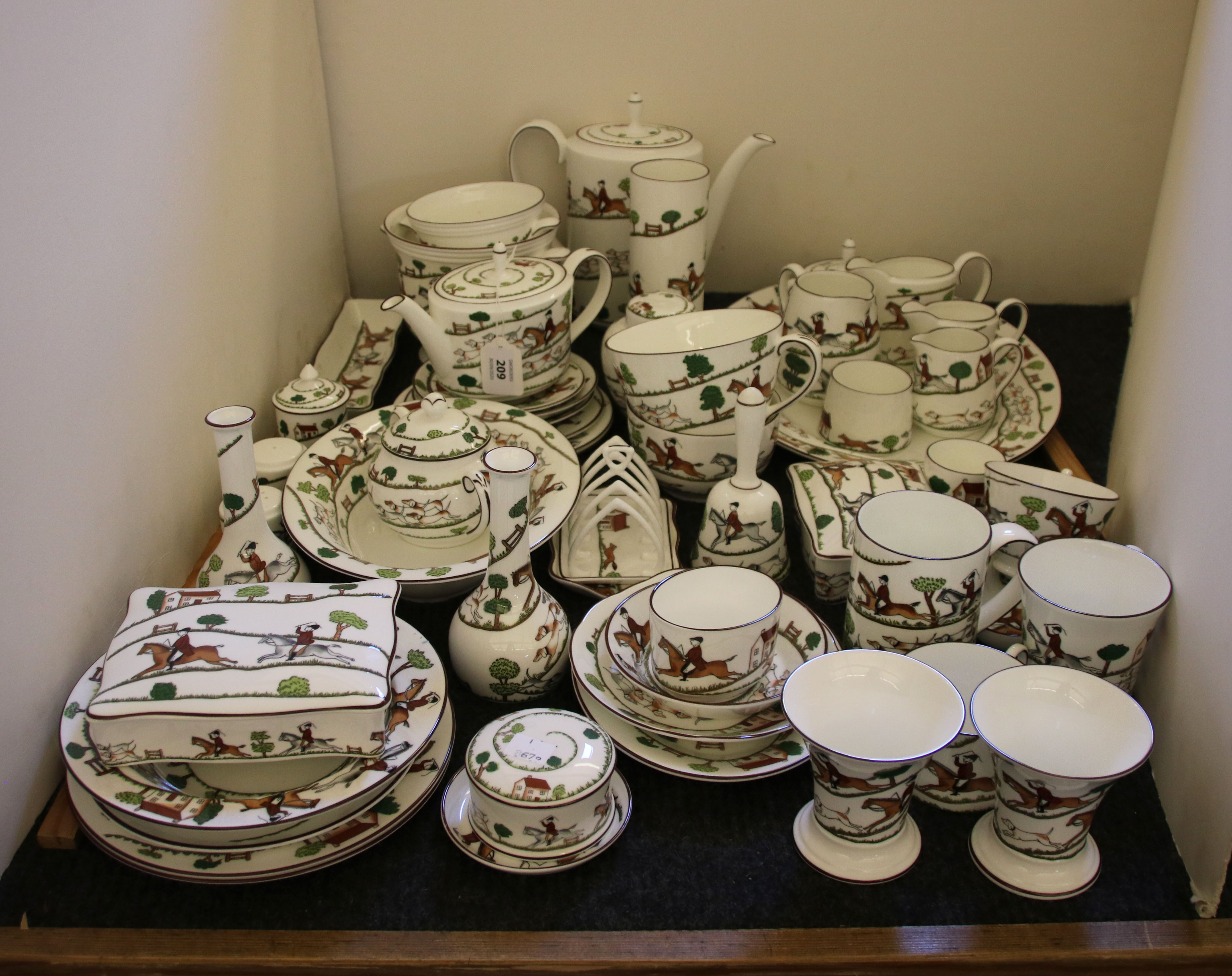 Lot 209 - A Coalport 'Hunting scene' dinner service,