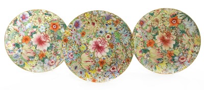 Lot 139 - A collection of eight Chinese famille rose plates