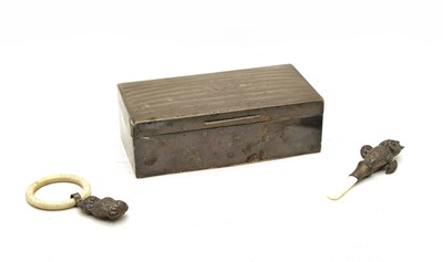 Lot 322 - A silver cigarette box