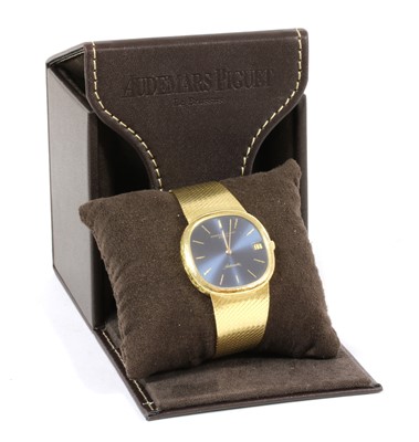 Lot 531 - A gentlemen's 18ct gold Audemars Piguet automatic bracelet watch