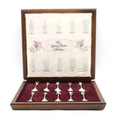 Lot 32 - A cased set of ten Silver Jubilee Collectors Spoons