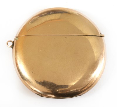 Lot 422 - A 9ct gold circular patent vesta case