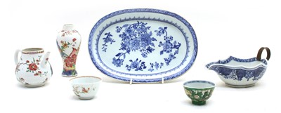 Lot 200 - Chinese ceramics