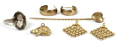 Lot 388 - A quantity of jewellery