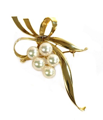 Lot 81 - A gold cultured pearl spray brooch by Mikimoto