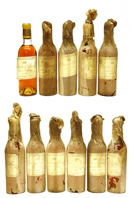 Lot 280 - Château d'Yquem, 1er Grand Cru, Sauternes, 1962, eleven half bottles