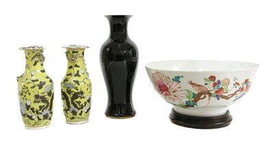 Lot 448 - A collection of Chinese porcelain