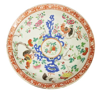 Lot 412 - A collection of four Chinese porcelain plates