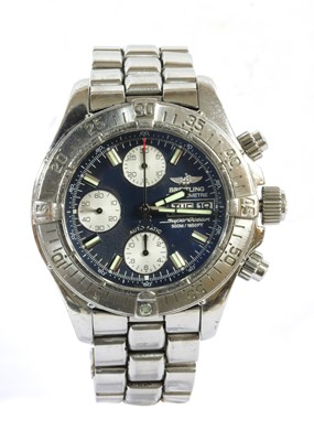 Lot 533 - A gentlemen's stainless steel Breitling Chronometer 'Super Ocean' A13340 bracelet watch
