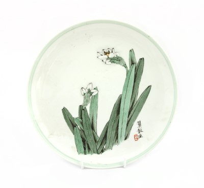 Lot 414 - A Chinese porcelain plate
