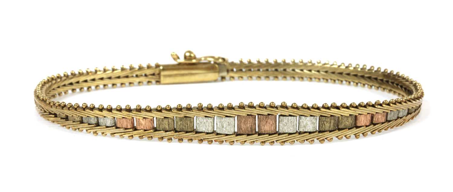 Lot 107 - A 9ct three colour gold bracelet
