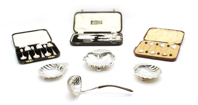 Lot 203 - Silver items