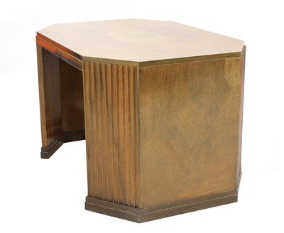 Lot 193 - An Art Deco walnut centre table
