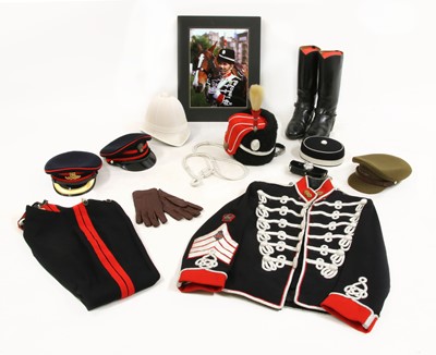 Lot 807 - An officer's dress kit for the Light Cavalry, Honourable Artillery Company