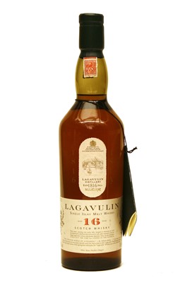 Lot 392 - Lagavulin, 16 Years Old, Single Islay Malt Scotch Whisky, 43% vol, 70 cl, one bottle