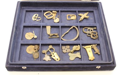 Lot 285 - Metal detector finds