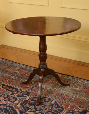 Lot 97 - A George III mahogany tilt-top supper table