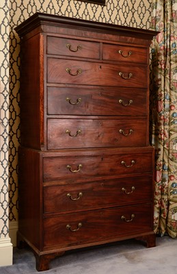 Lot 267 - A George III mahogany chest on chest