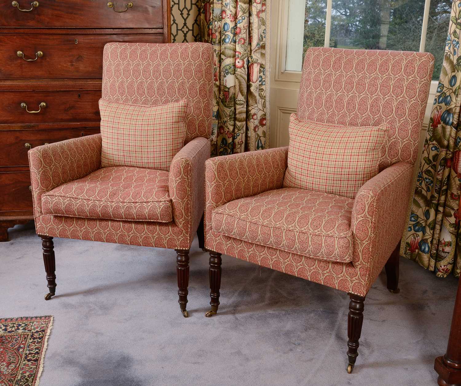 Lot 272 - A pair of William IV-style mahogany armchairs