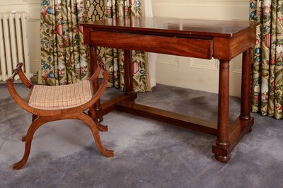Lot 274 - A Victorian mahogany dressing table