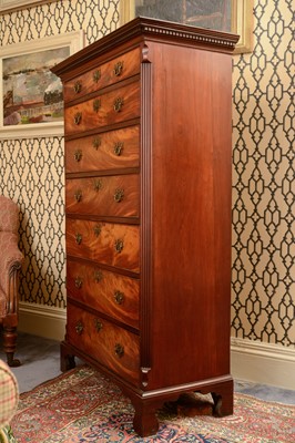 Lot 283 - A mahogany chest of drawers