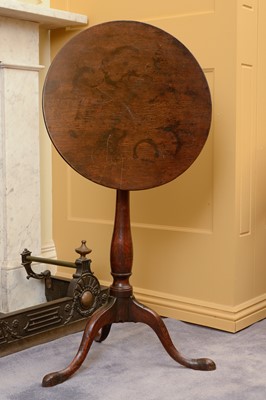Lot 299 - A George III oak occasional table