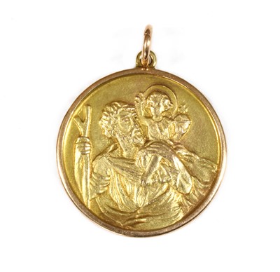 Lot 138 - A 9ct gold St. Christopher pendant
