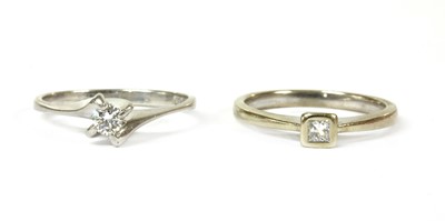 Lot 266 - A 9ct white gold single stone diamond ring