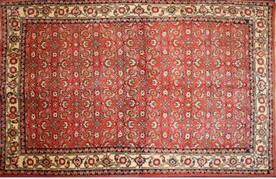 Lot 354 - A Hamadan rug