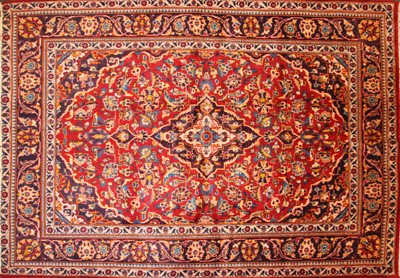 Lot 363 - A Kashan rug