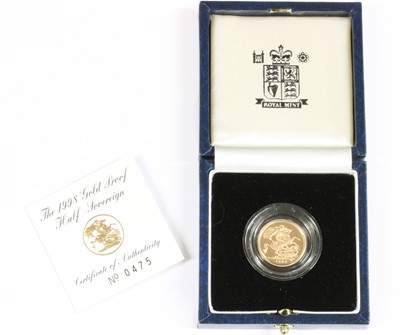 Lot 35 - Coins, Great Britain, Elizabeth II (1952-)