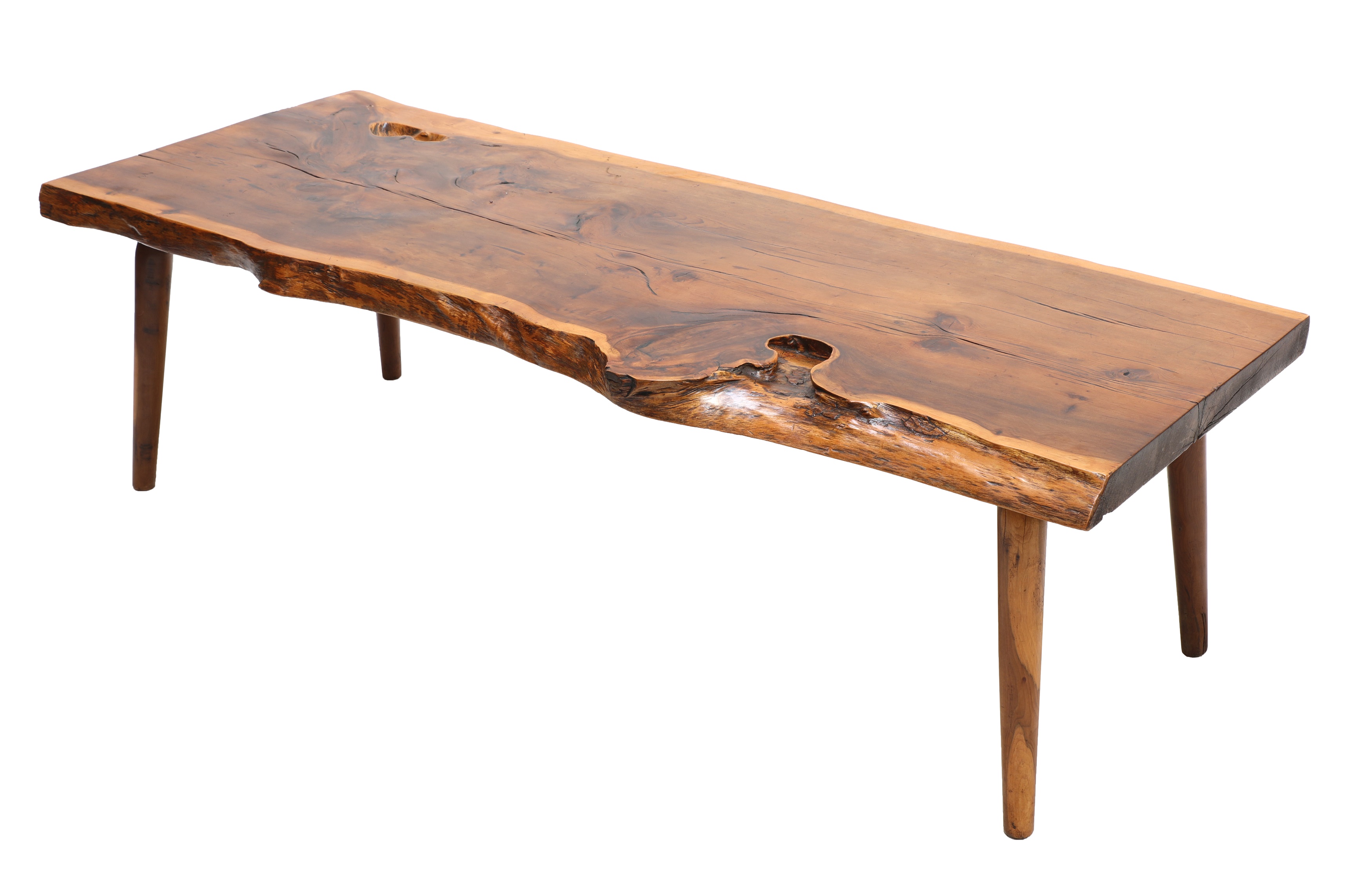 Lot 529 A rustic yew coffee table,